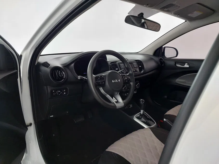 2025 Kia Pegas LX 