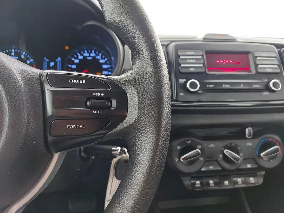 2025 Kia Pegas LX 