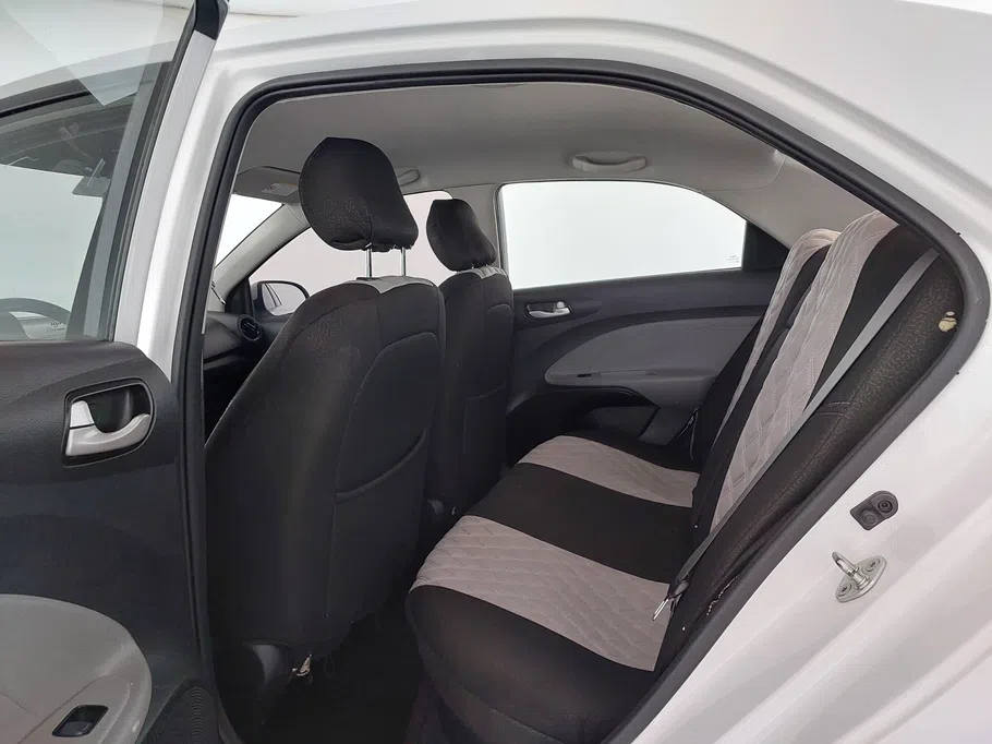 2025 Kia Pegas LX 