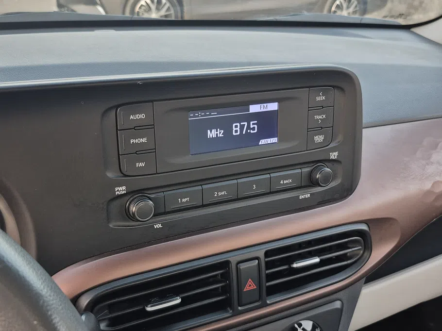 هيونداي Grand i10 فلييت 2024 