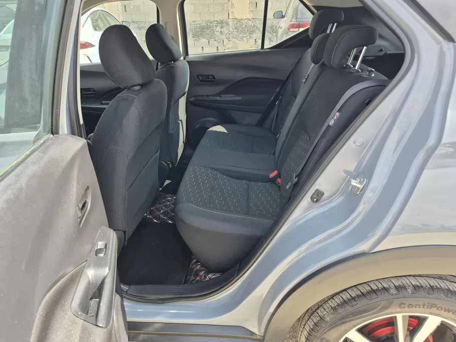 2024 Nissan Kicks S 