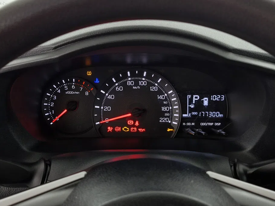 2023 تويوتا Yaris  Y 