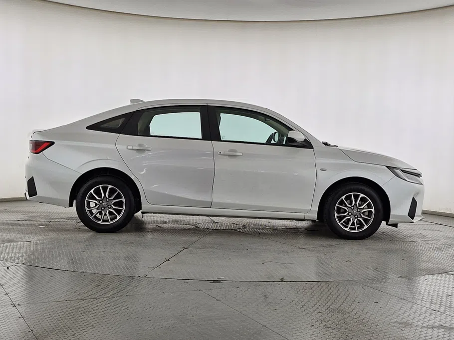 2023 تويوتا Yaris  Y 