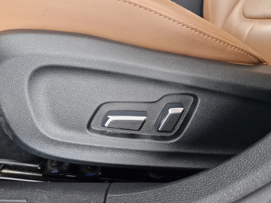 2023 FAW Bestune B70 Comfort 