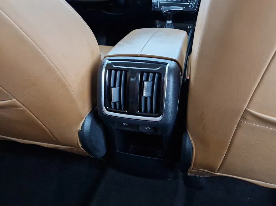 2023 FAW Bestune B70 Comfort 