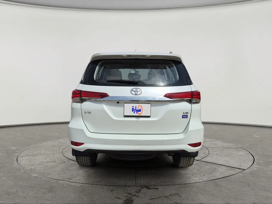 2024 Toyota Fortuner VX 