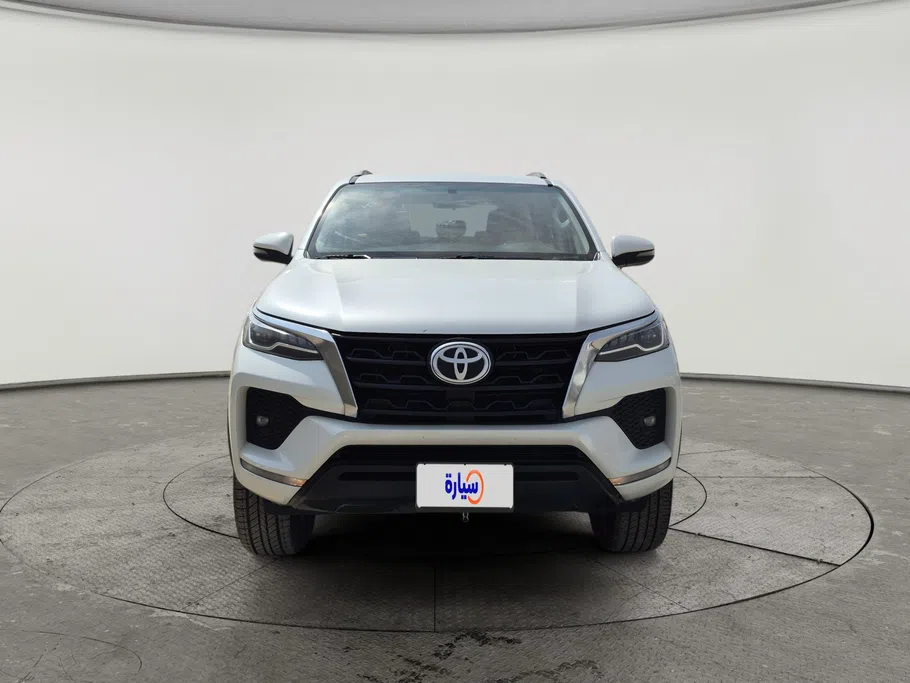 2024 Toyota Fortuner VX 