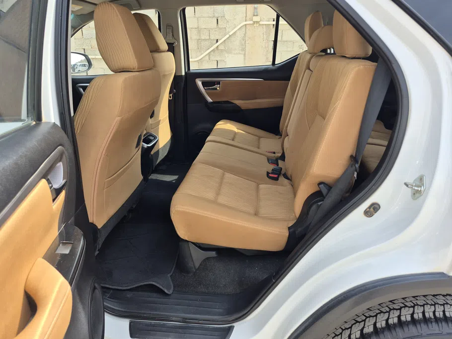 2024 Toyota Fortuner VX 