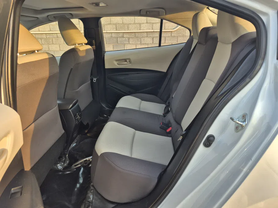 تويوتا كورولا XLI Executive Moonroof 2024 
