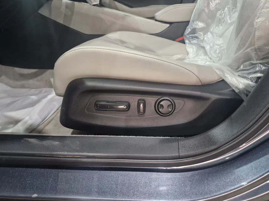 2025 Honda Accord EX 
