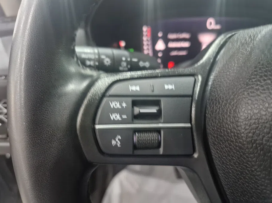 2025 Honda Accord EX 