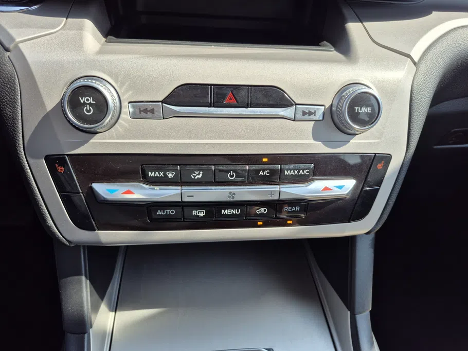 فورد اكسبلورر XLT 200A 2023 