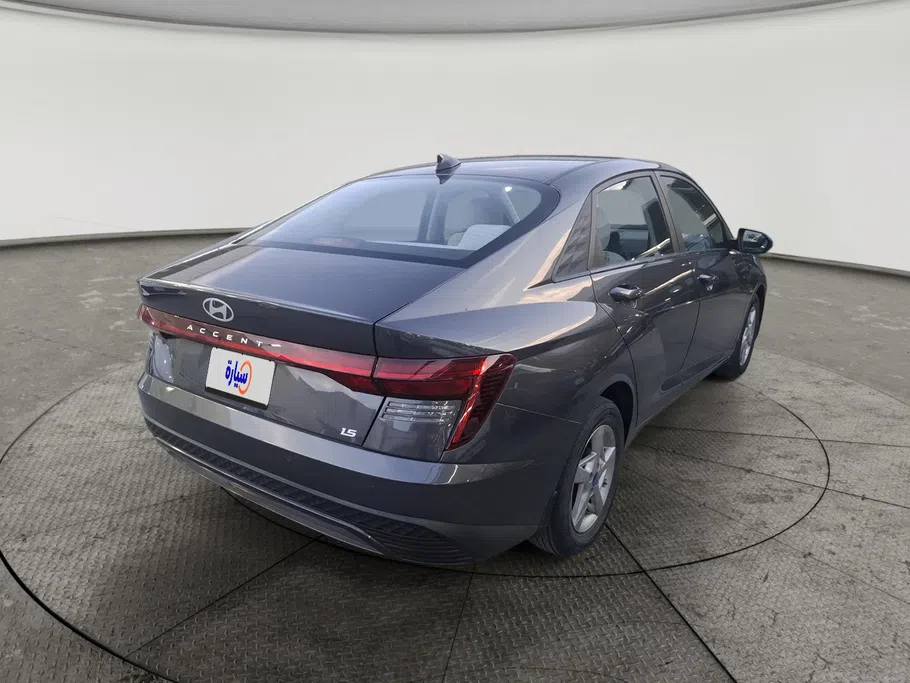 2024 Hyundai Accent Fleet 