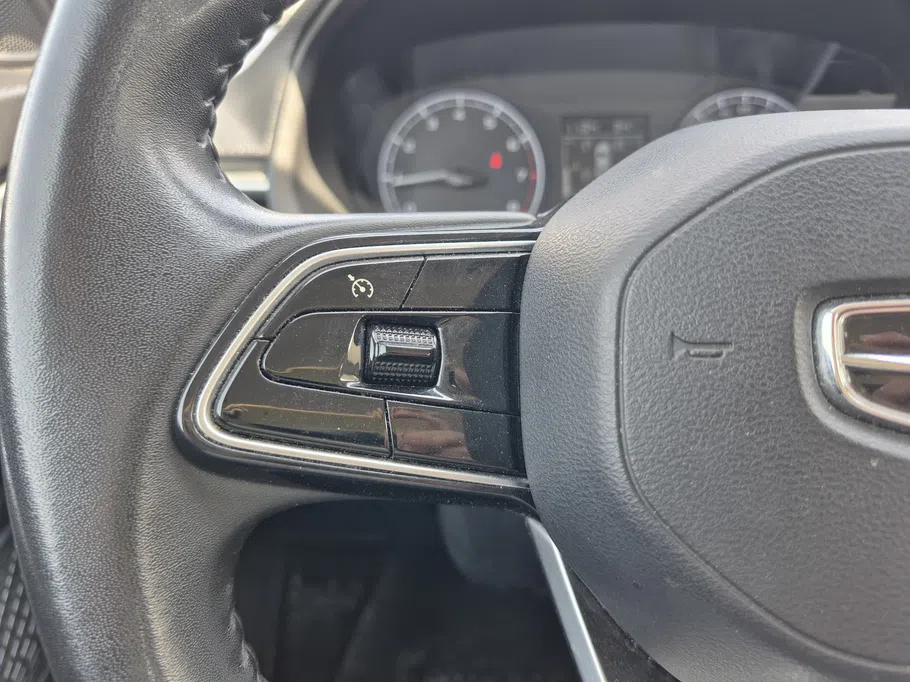2025 Geely Emgrand GS 