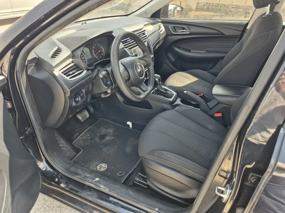 2023 MG 5 STD 