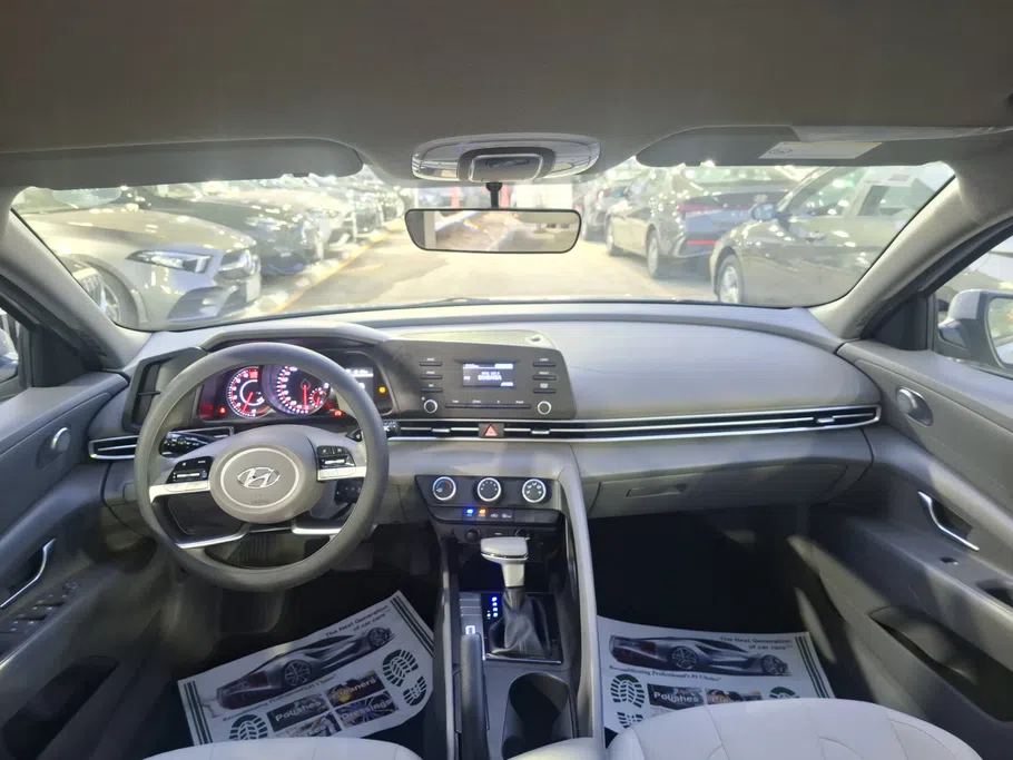 2023 Hyundai Elantra Fleet 