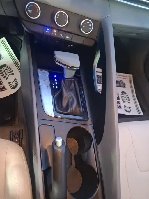 2023 Hyundai Elantra Fleet 