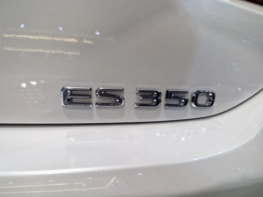 لكزس ES 350 DD 2025 