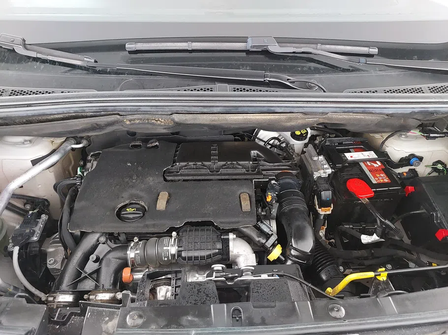 2023 Peugeot Partner Short van 