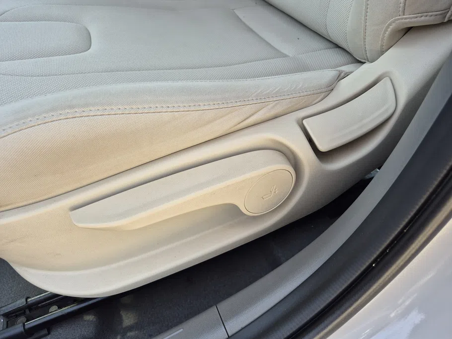 2025 Hyundai Elantra Fleet 