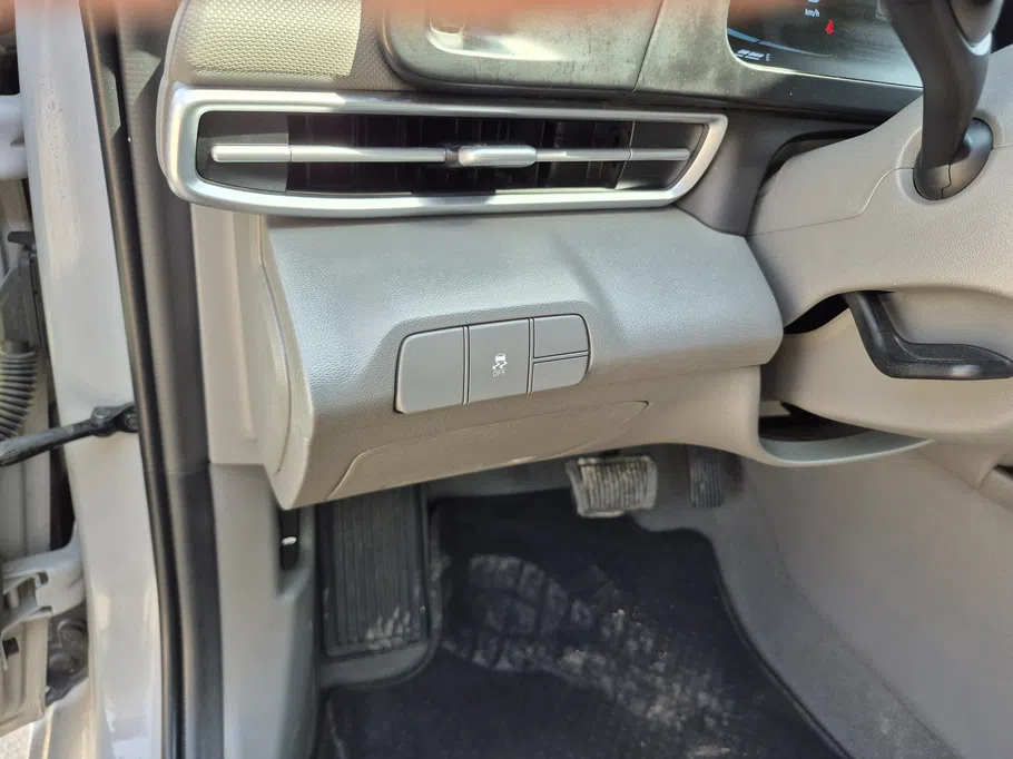 2025 Hyundai Elantra Fleet 