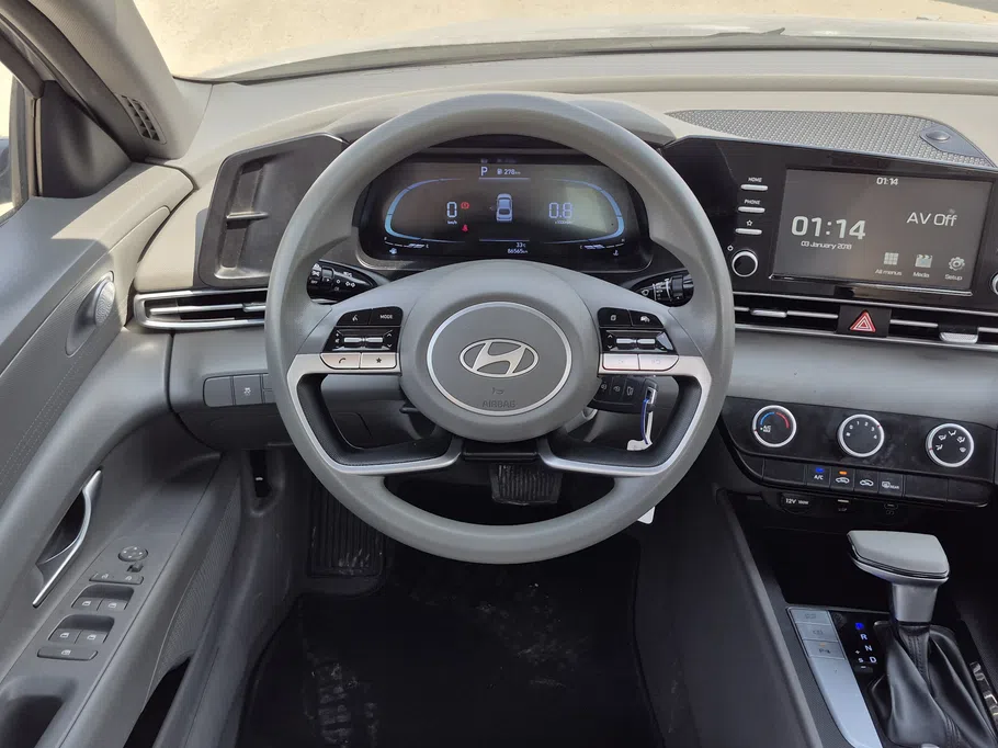 2025 Hyundai Elantra Fleet 