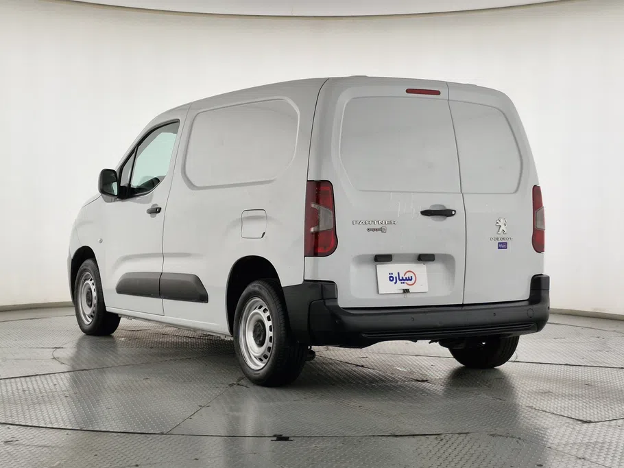 بيجو بارتنر Short van 2023 