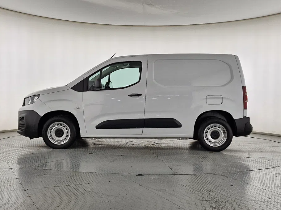 بيجو بارتنر Short van 2023 