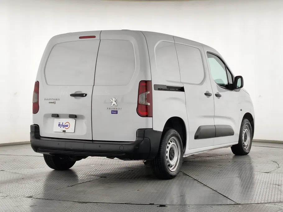 بيجو بارتنر Short van 2023 