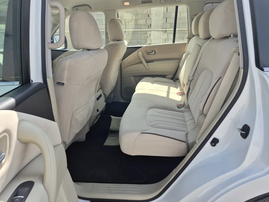 2024 Nissan Patrol SE 