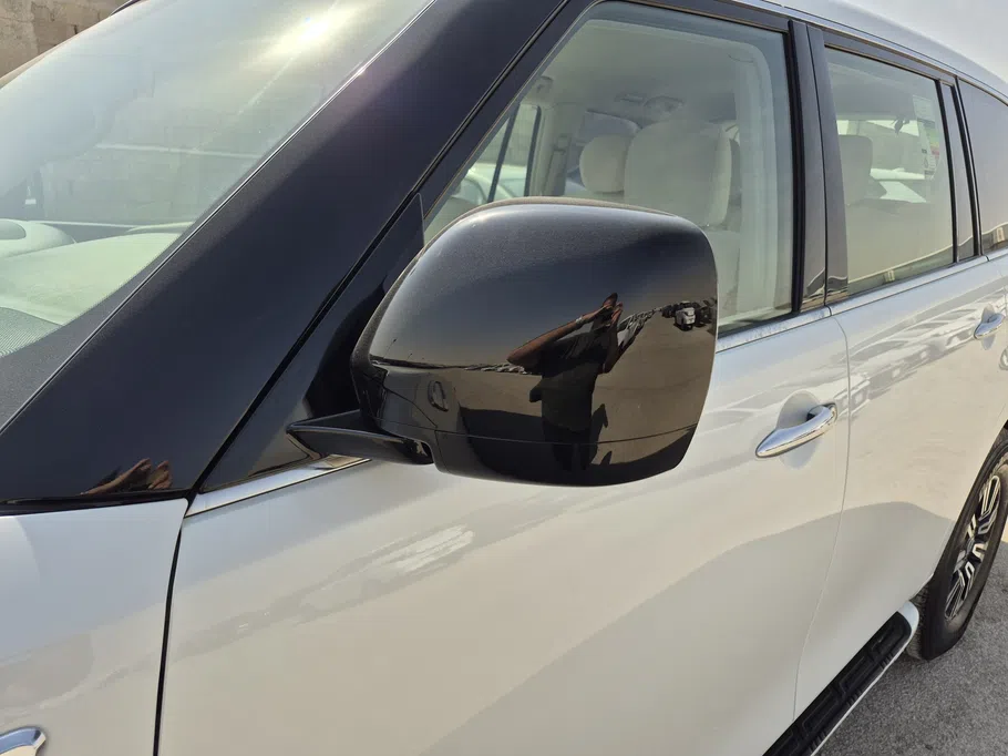 2024 Nissan Patrol SE 