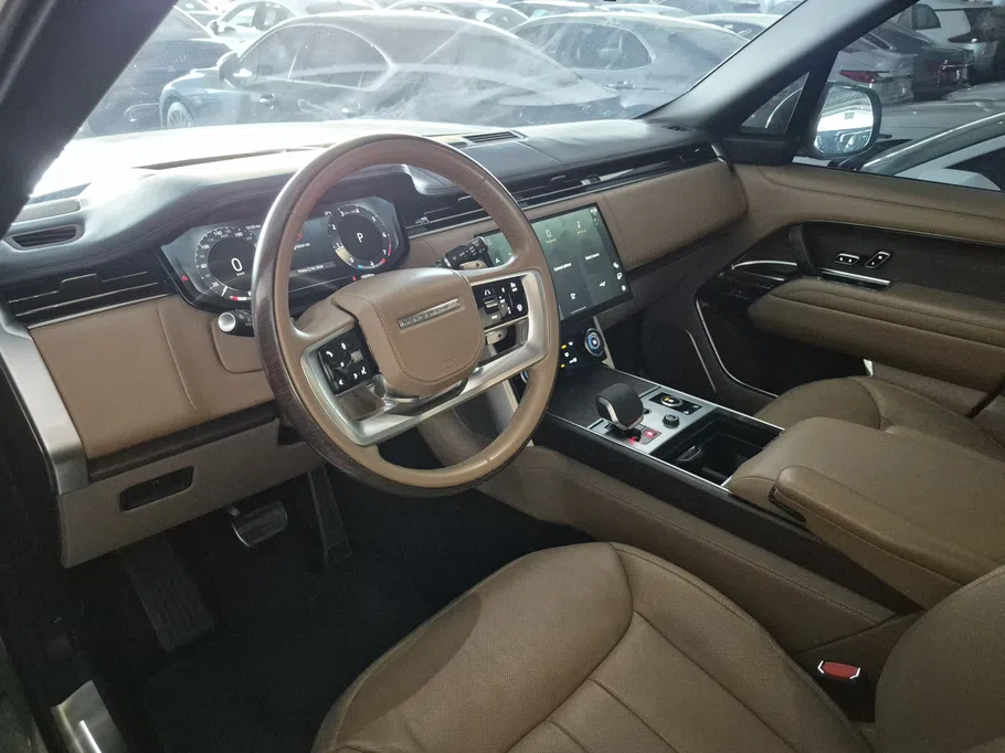 2023 Land Rover Range Rover Autobiography  
