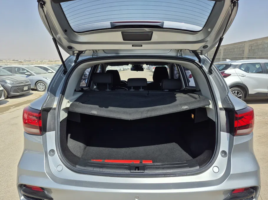 ام جي ZS STD 2023 