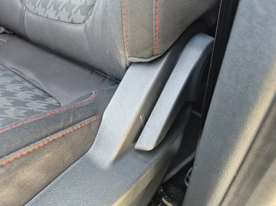 ام جي ZS STD 2023 