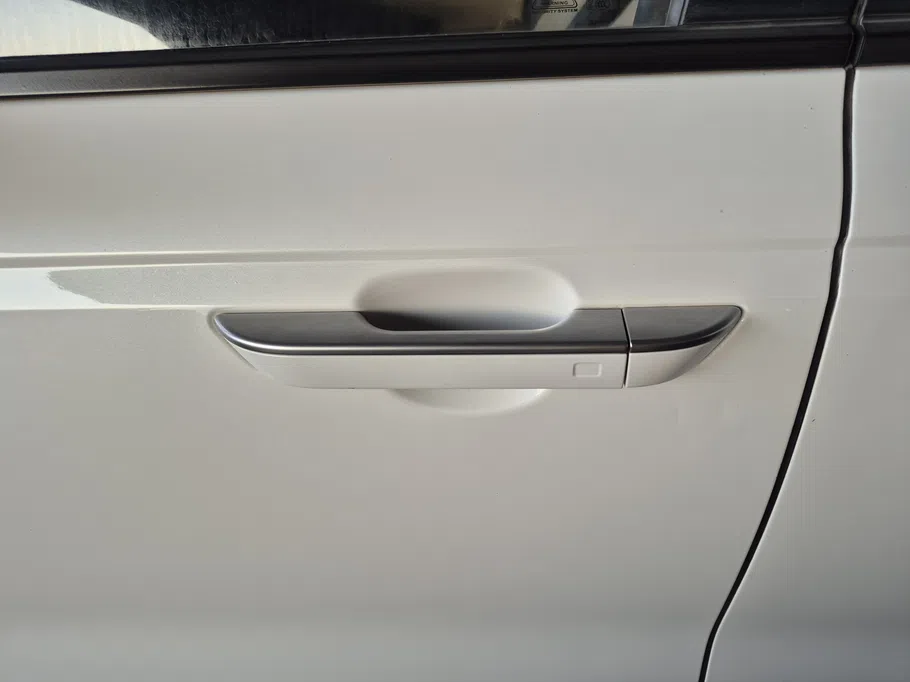 2021 Kia Carnival LX 