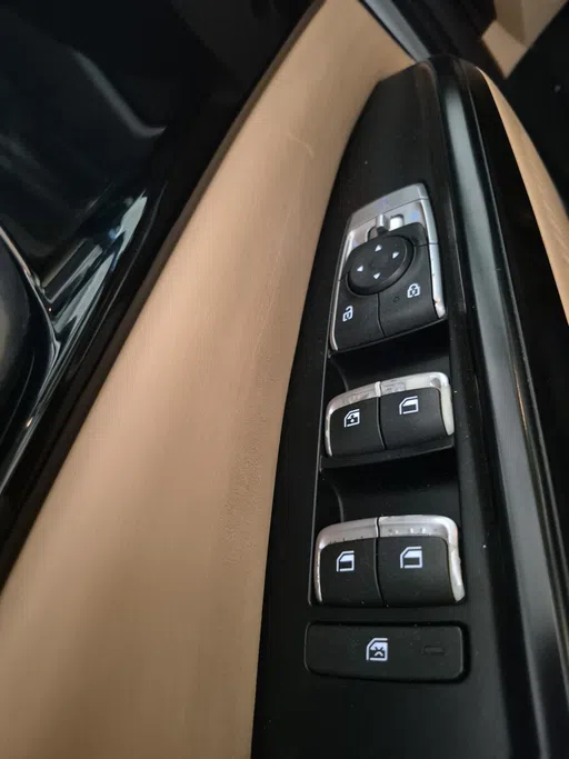 2021 Kia Carnival LX 
