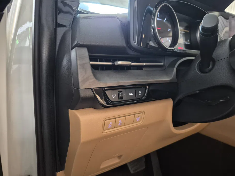 2021 Kia Carnival LX 