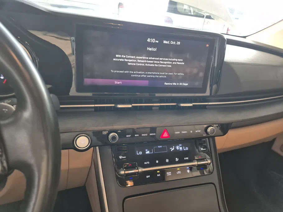 2021 Kia Carnival LX 