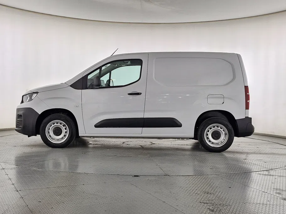 بيجو بارتنر Short van 2023 