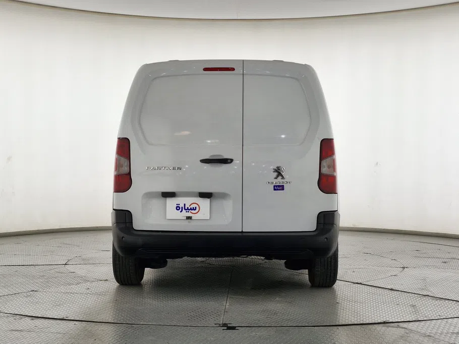 بيجو بارتنر Short van 2023 