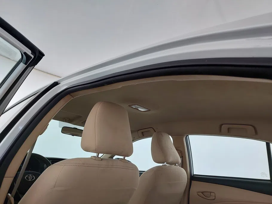 تويوتا يارس Y 2022 
