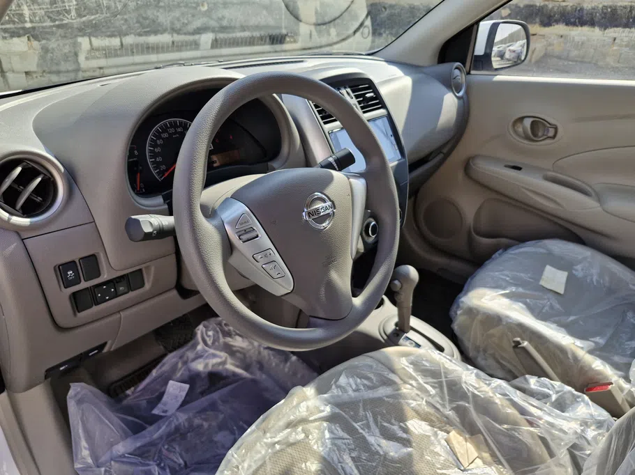 نيسان صني S 2027 