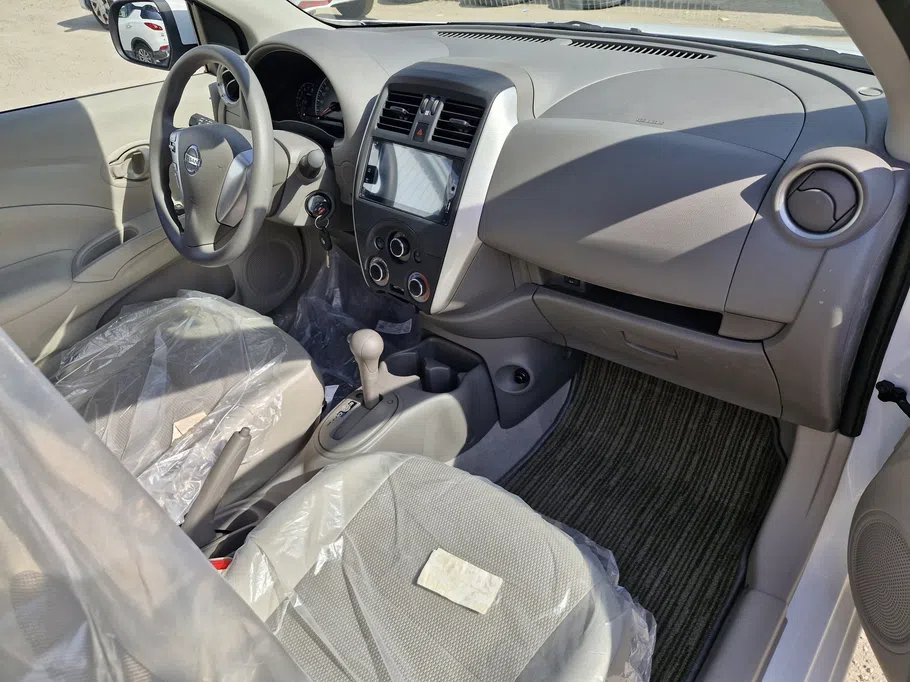 نيسان صني S 2027 