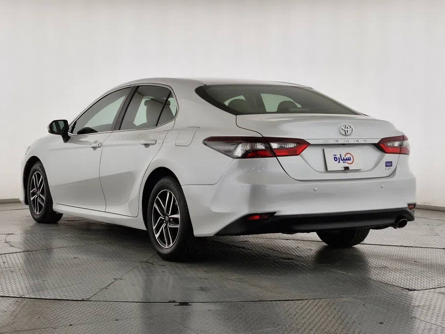 2022 Toyota Camry  LE 