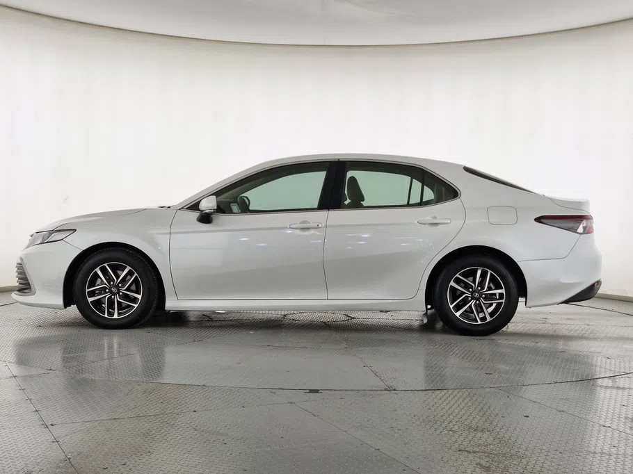 2022 Toyota Camry  LE 