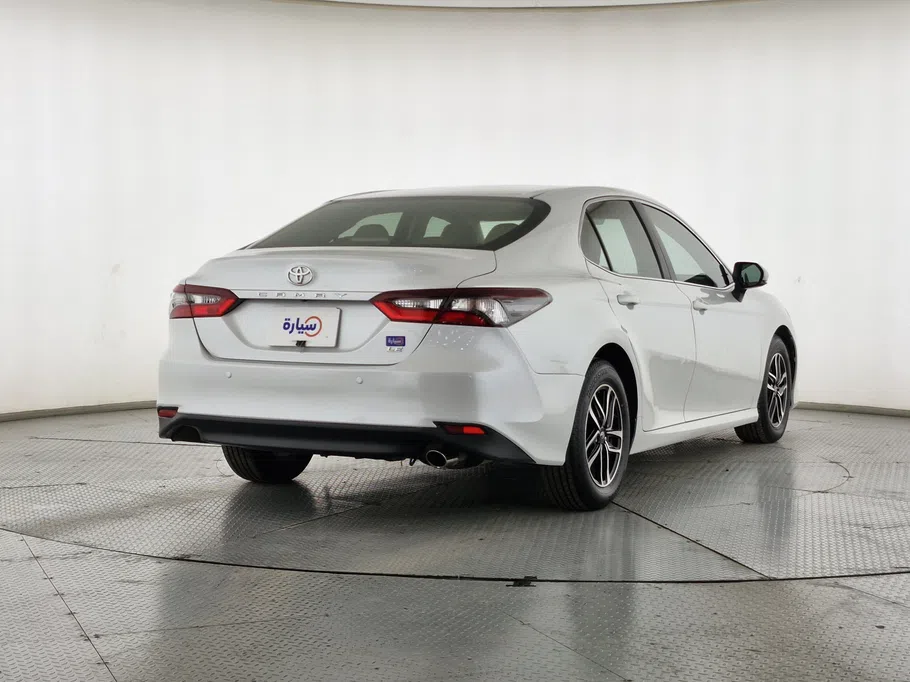 2022 Toyota Camry  LE 