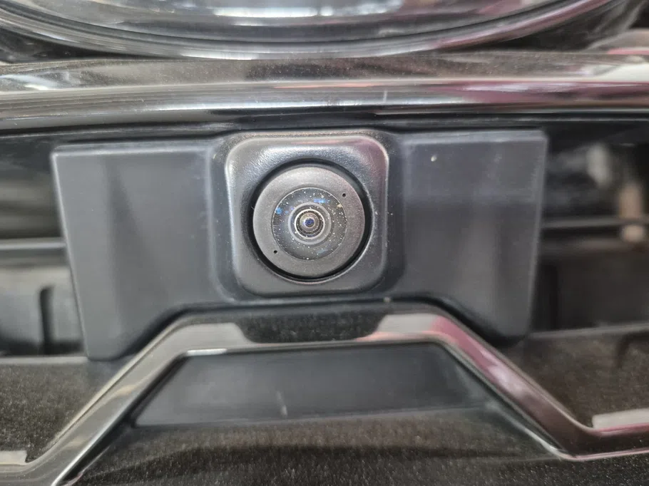 2023 Toyota Fortuner SR5 