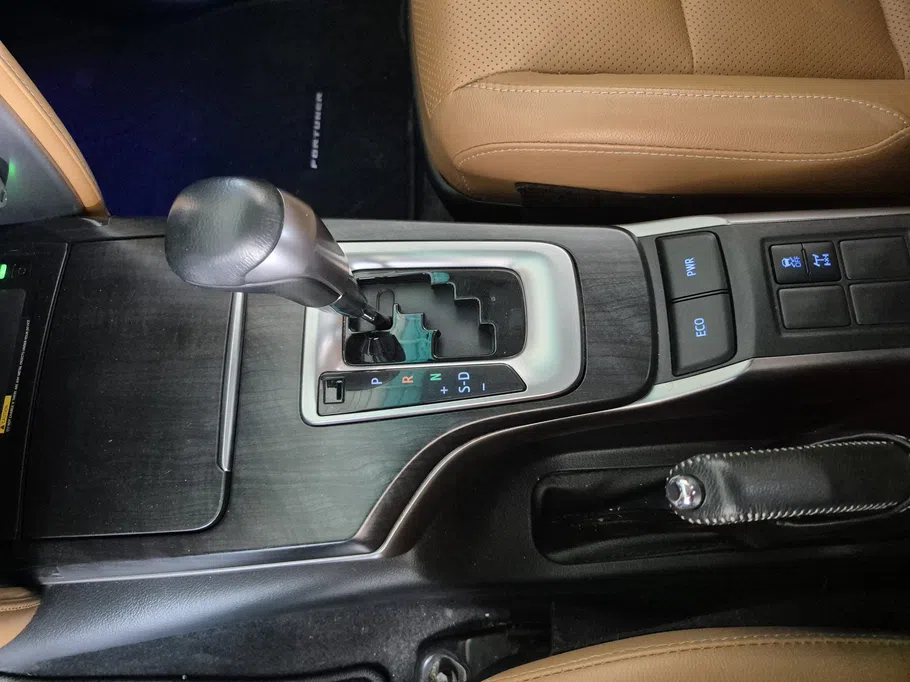 2023 Toyota Fortuner SR5 