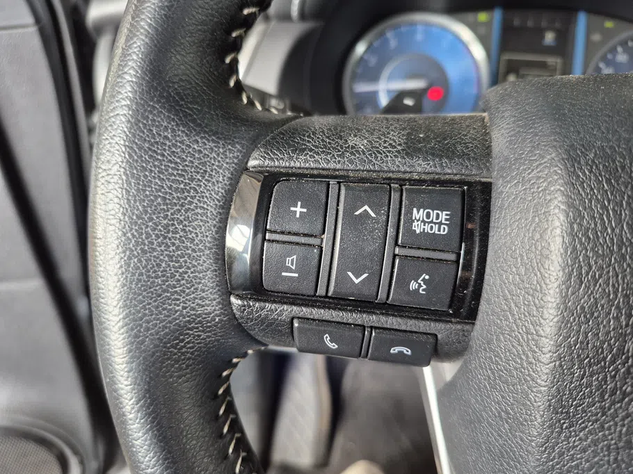 2023 Toyota Fortuner SR5 