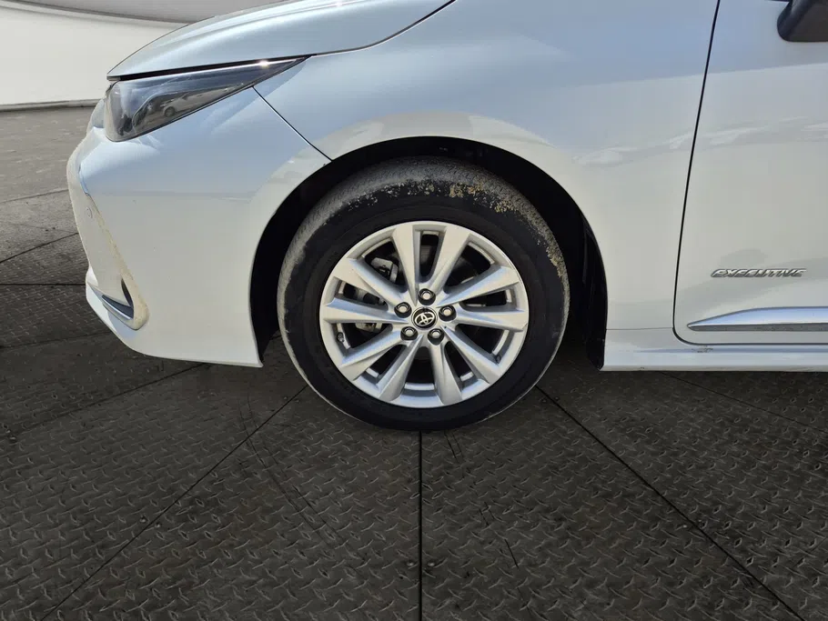 2025 Toyota Corolla XLI Executive 